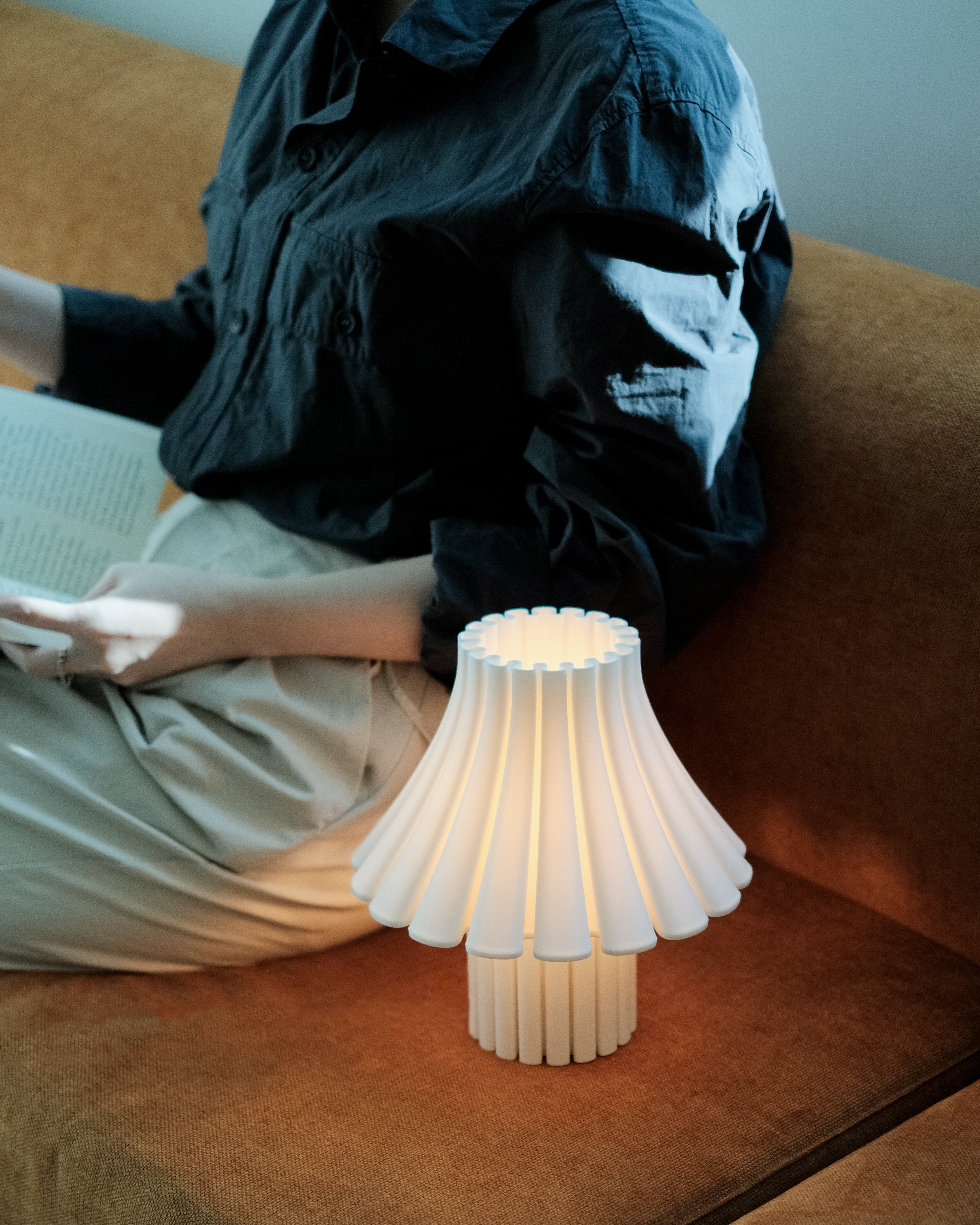 Lily Lamp